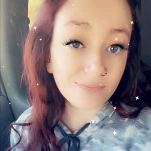 Meet your Posher, Katelyn